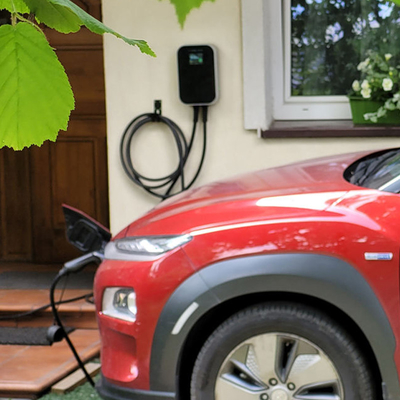 IP66 방수 16A 3단계 11Kw EV 충전기 2형 바닥에 장착된 충전소