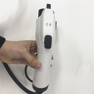 열탄화 껍질 물질 1형 IP55 32A 250V AC 전기차 단相 충전 플러그
